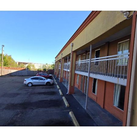 Diamond Inn Motel By Oyo Jackson Hwy 80- I-20 Luaran gambar